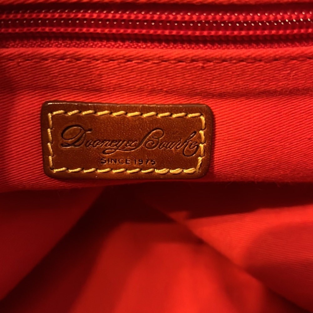 Vintage Dooney & Bourke bag - Picture 2 of 9